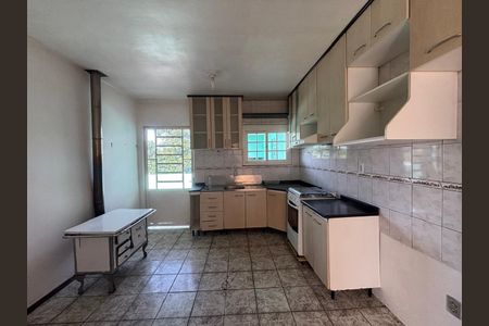 Casa para alugar com 360m², 4 quartos e 2 vagas Casa para alugar com 360m², 4 quartos e 2 vagasCozinha