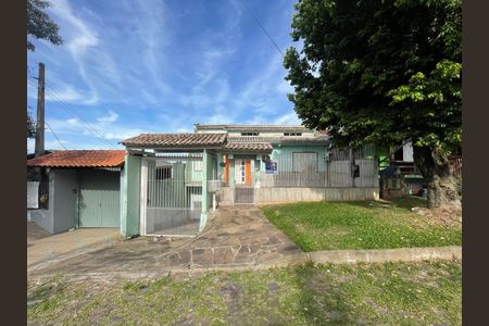 Casa para alugar com 360m², 4 quartos e 2 vagas Casa para alugar com 360m², 4 quartos e 2 vagasFachada