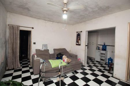 Casa à venda com 216m², 5 quartos e 2 vagas Casa à venda com 216m², 5 quartos e 2 vagasSala 1