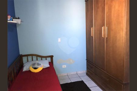 Casa à venda com 3 quartos, 210m² em Parque Novo Oratório, Santo André