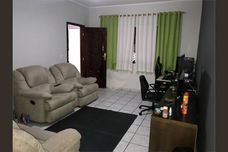 Casa à venda com 3 quartos, 210m² em Parque Novo Oratório, Santo André