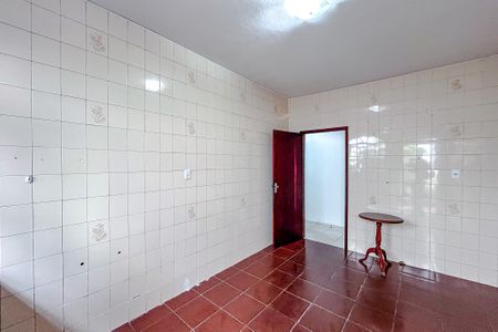 Casa para alugar com 100m², 3 quartos e 2 vagasCozinha
