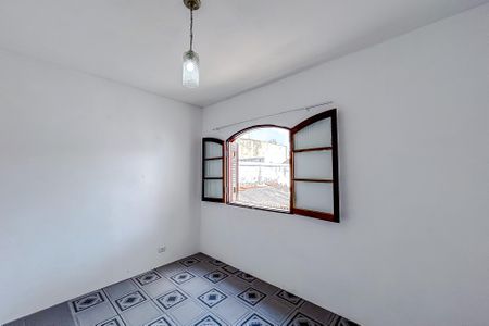 Casa para alugar com 100m², 3 quartos e 2 vagasQuarto 3