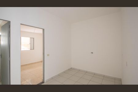 Sala de casa para alugar com 2 quartos, 82m² em Parque Vitoria, São Paulo