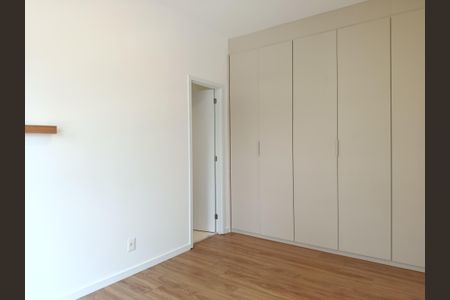 Apartamento para alugar com 142m², 3 quartos e 2 vagas Apartamento para alugar com 142m², 3 quartos e 2 vagasSuíte 3
