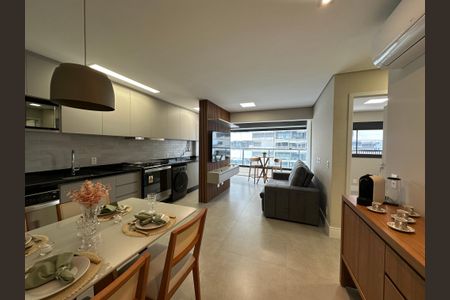 Apartamento para alugar com 75m², 2 quartos e 1 vagaSala