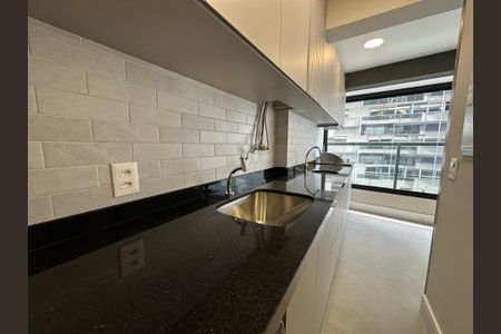 Apartamento para alugar com 75m², 2 quartos e 1 vagaÁrea de Serviço