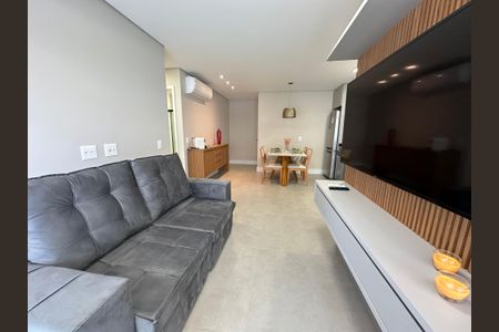 Sala de apartamento para alugar com 2 quartos, 75m² em Alphaville Industrial, Barueri