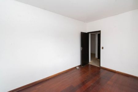 Casa para alugar com 230m², 2 quartos e 1 vagaQuarto 1