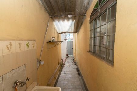 Casa para alugar com 230m², 2 quartos e 1 vagaÁrea de Serviço