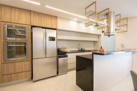Apartamento para alugar com 112m², 2 quartos e 2 vagasCozinha