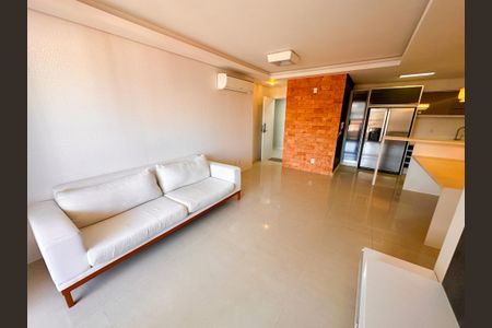 Sala de TV de apartamento para alugar com 4 quartos, 113m² em Praia Comprida, São José