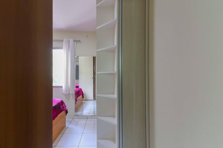 Apartamento à venda com 63m², 2 quartos e 1 vagaQuarto 2
