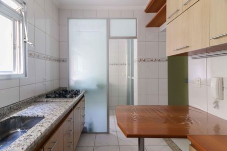 Apartamento à venda com 63m², 2 quartos e 1 vagaCozinha