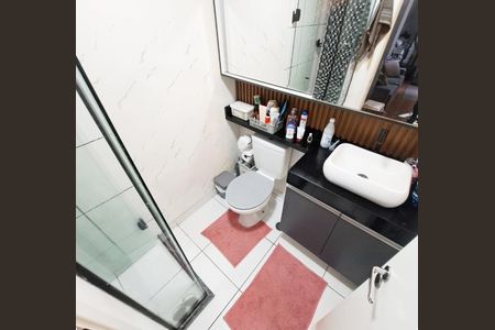 Apartamento à venda com 39m², 2 quartos e 1 vaga Apartamento à venda com 39m², 2 quartos e 1 vagaBanheiro