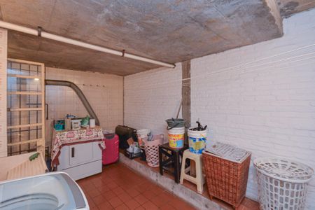 Casa à venda com 280m², 4 quartos e 2 vagasÁrea de Serviço