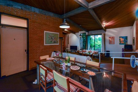 Sala de Jantar de casa para alugar com 4 quartos, 280m² em Jardim Prudência, São Paulo