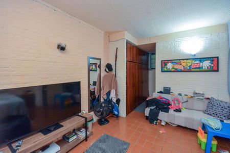 Casa à venda com 280m², 4 quartos e 2 vagasQuarto 4
