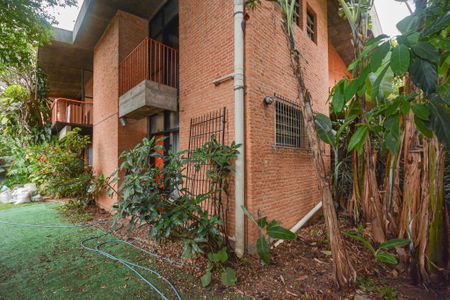 Casa à venda com 280m², 4 quartos e 2 vagasJardim