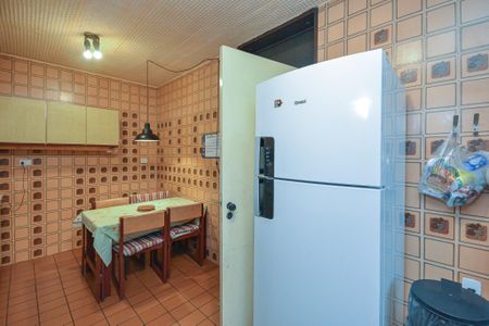 Casa à venda com 280m², 4 quartos e 2 vagasCozinha