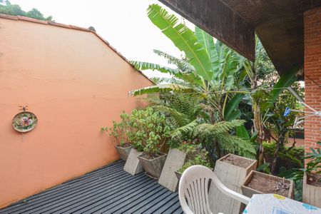 Casa à venda com 280m², 4 quartos e 2 vagasSacada 2