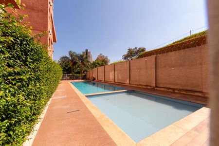 Apartamento para alugar com 63m², 2 quartos e 1 vaga Apartamento para alugar com 63m², 2 quartos e 1 vagaÁrea comum - Piscina