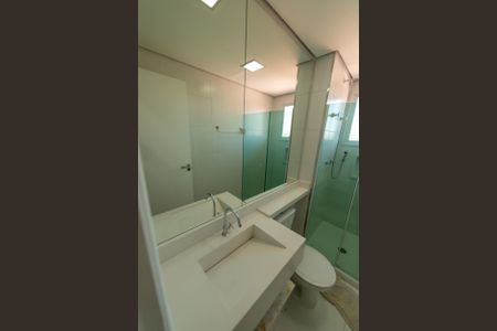 Apartamento para alugar com 63m², 2 quartos e 1 vaga Apartamento para alugar com 63m², 2 quartos e 1 vagaBanheiro da suite