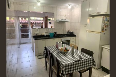 Casa à venda com 150m², 2 quartos e 1 vaga