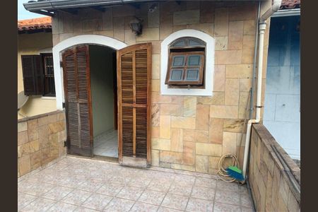 Casa à venda com 150m², 2 quartos e 1 vaga