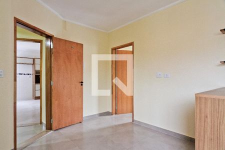 Sala de apartamento para alugar com 2 quartos, 65m² em Vila Mangalot, São Paulo