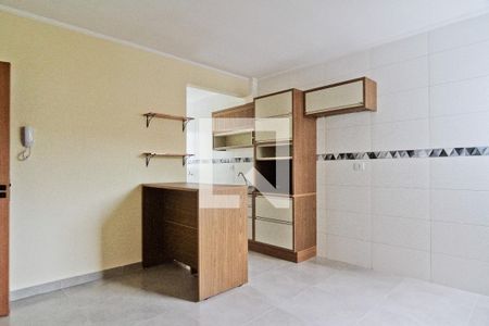 Sala de apartamento para alugar com 2 quartos, 65m² em Vila Mangalot, São Paulo