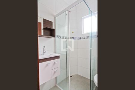 Apartamento para alugar com 65m², 2 quartos e sem vagaBanheiro