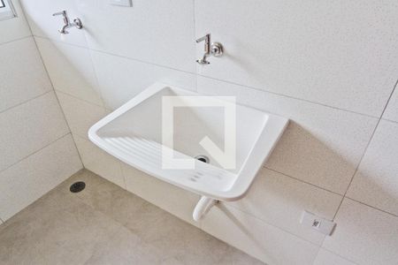 Apartamento para alugar com 65m², 2 quartos e sem vagaÁrea de serviço