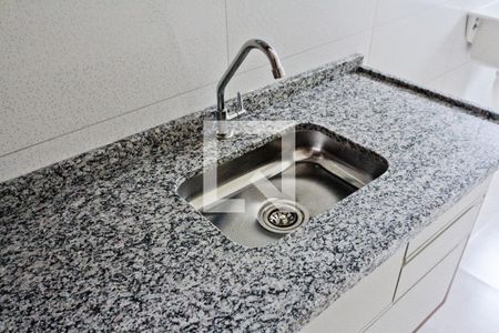 Apartamento para alugar com 65m², 2 quartos e sem vagaCozinha