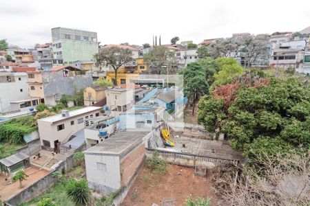 Apartamento para alugar com 65m², 2 quartos e sem vagavista