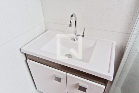 Apartamento para alugar com 65m², 2 quartos e sem vagaBanheiro