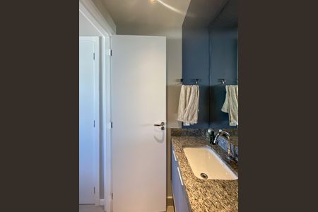 Studio para alugar com 26m², 1 quarto e sem vaga Studio para alugar com 26m², 1 quarto e sem vagaBanheiro da Suíte