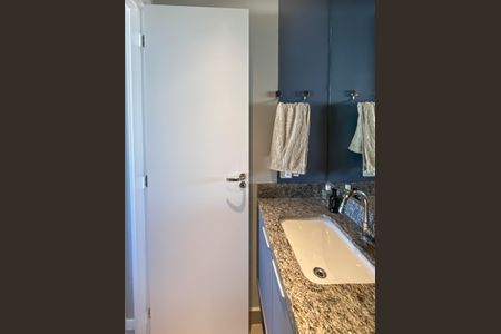 Studio para alugar com 26m², 1 quarto e sem vaga Studio para alugar com 26m², 1 quarto e sem vagaBanheiro da Suíte