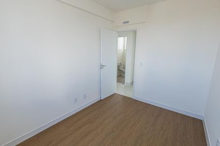 Apartamento à venda com 78m², 3 quartos e 2 vagasquarto 3