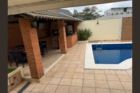 Foto 01 de casa de condomínio à venda com 4 quartos, 370m² em Residencial Nove (Alphaville), Santana de Parnaíba