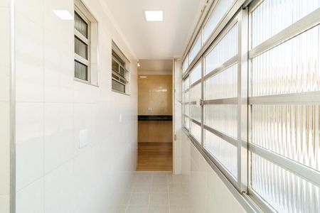 Apartamento à venda com 93m², 3 quartos e 1 vagaÁrea de Serviço