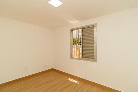 Apartamento à venda com 93m², 3 quartos e 1 vagaQuarto 2