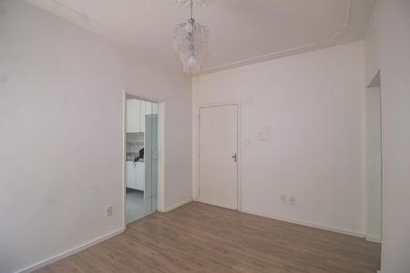 Sala de apartamento à venda com 1 quarto, 55m² em Centro Histórico, Porto Alegre