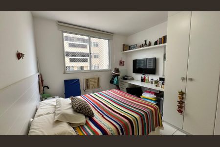 Apartamento à venda com 75m², 3 quartos e 1 vaga Apartamento à venda com 75m², 3 quartos e 1 vagaQuarto 2