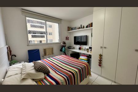 Apartamento à venda com 75m², 3 quartos e 1 vaga Apartamento à venda com 75m², 3 quartos e 1 vagaQuarto 2