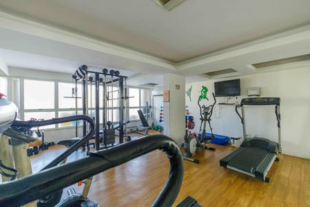 Apartamento à venda com 75m², 3 quartos e 1 vaga Apartamento à venda com 75m², 3 quartos e 1 vagaAcademia