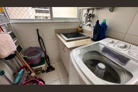 Apartamento à venda com 75m², 3 quartos e 1 vaga Apartamento à venda com 75m², 3 quartos e 1 vagaÁrea de Serviço