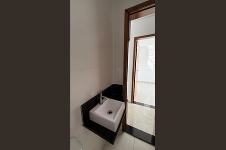 Apartamento à venda com 49m², 2 quartos e 2 vagas Apartamento à venda com 49m², 2 quartos e 2 vagasBanheiro