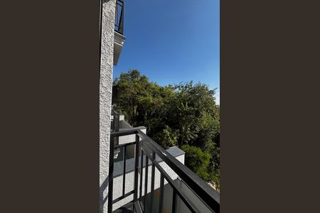 Apartamento à venda com 49m², 2 quartos e 2 vagas Apartamento à venda com 49m², 2 quartos e 2 vagasQuarto 1 Varanda