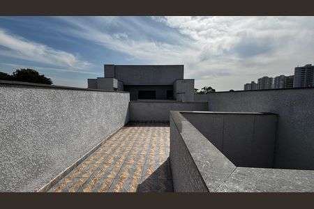 Apartamento à venda com 91m², 2 quartos e 2 vagas Apartamento à venda com 91m², 2 quartos e 2 vagasCobertura